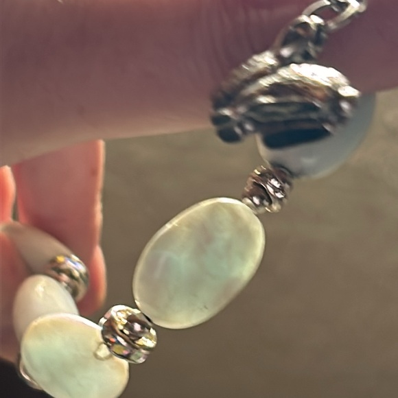 Pale Blue Stone w Bunny charm Bracelet - Picture 11 of 13